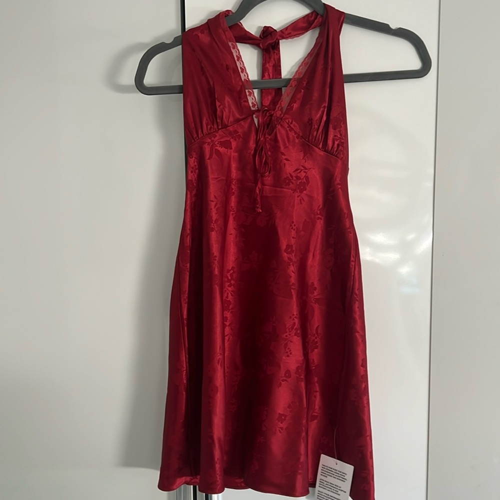 NWT Miss Selfridge Xs red silky sexy slip dress. Perfecto for date night